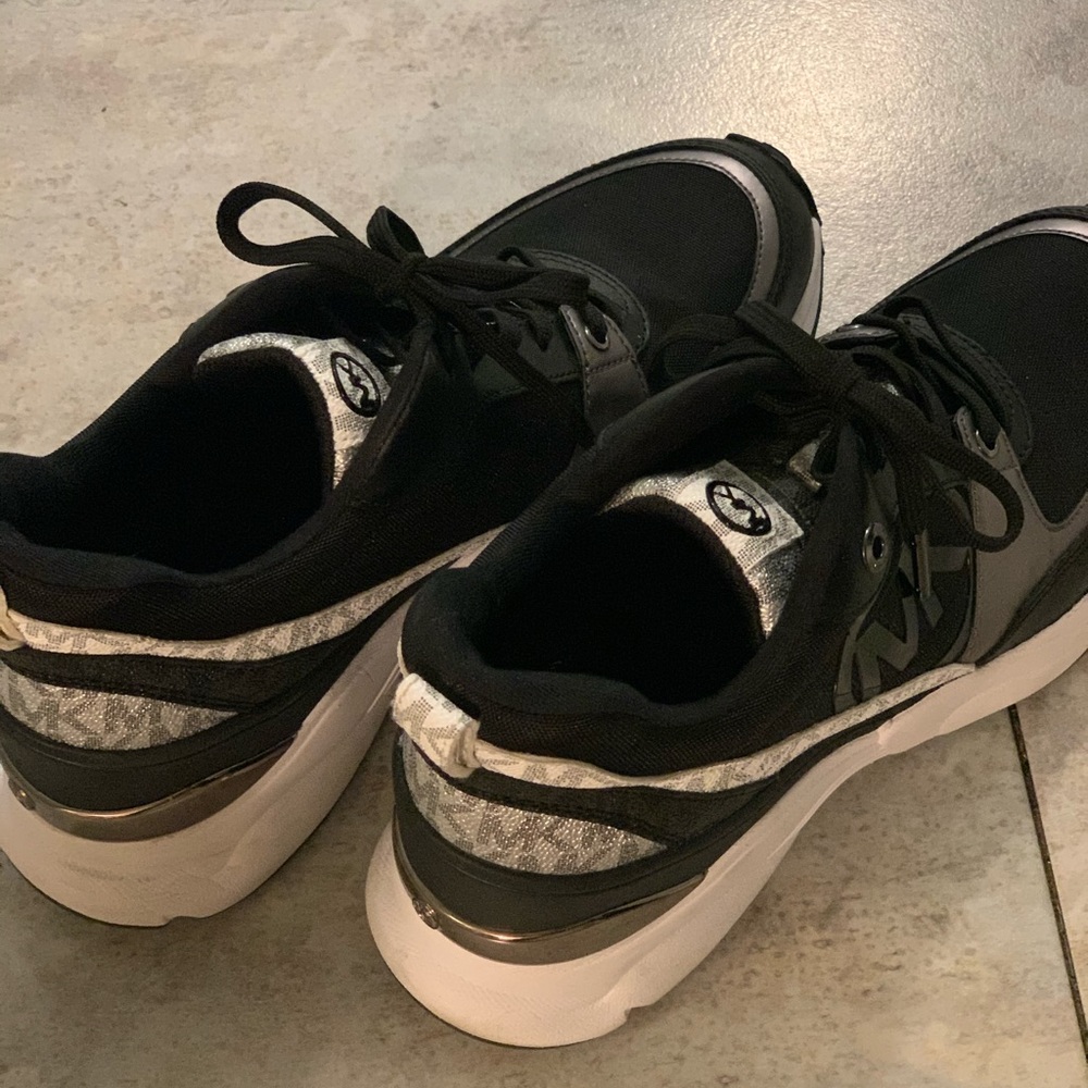 Michael Kors Georgie trainers